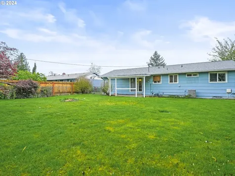 1921 Se 186th Avenue Portland OR 97233