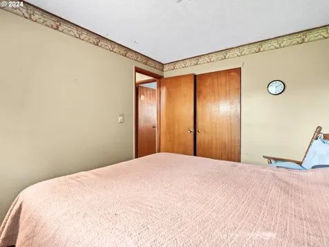 1921 Se 186th Avenue Portland OR 97233