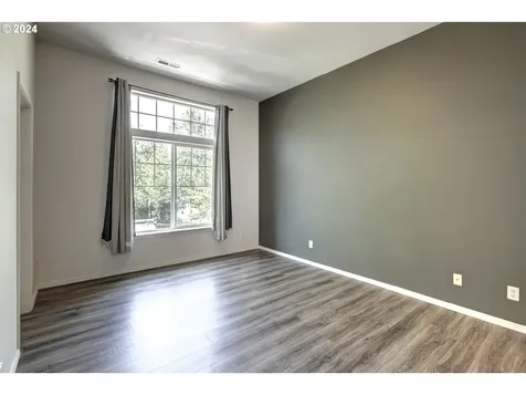1310 Se Roundelay Street Hillsboro OR 97123