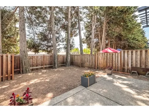 1310 Se Roundelay Street Hillsboro OR 97123