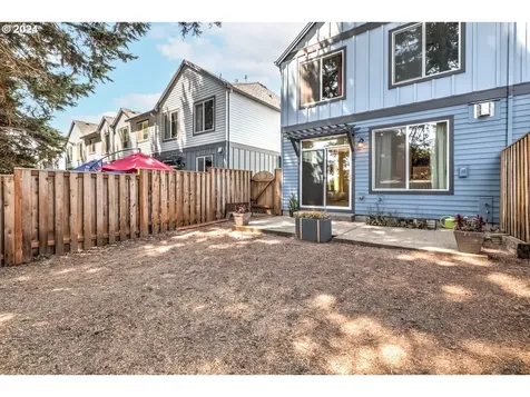 1310 Se Roundelay Street Hillsboro OR 97123