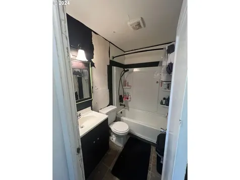 319 Baltimore Street Longview WA 98632
