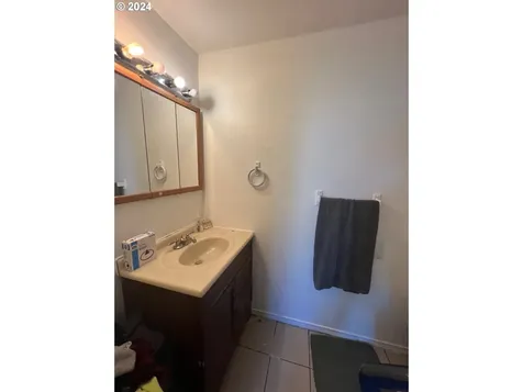 319 Baltimore Street Longview WA 98632