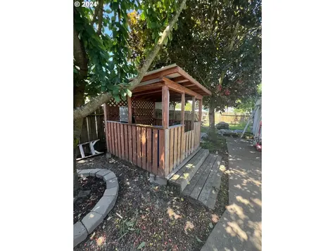 319 Baltimore Street Longview WA 98632