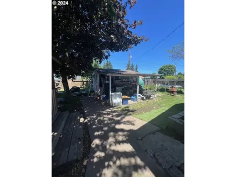 319 Baltimore Street Longview WA 98632