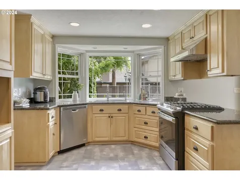 2645 Chuckanut Street Eugene OR 97408
