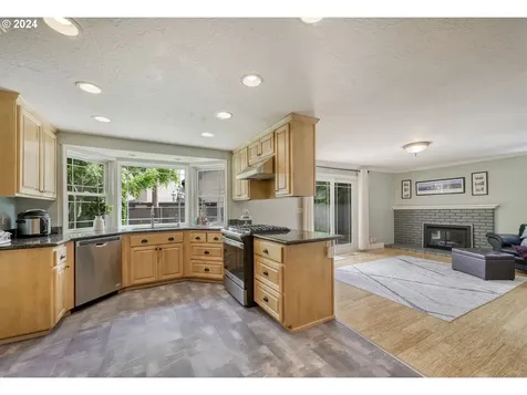 2645 Chuckanut Street Eugene OR 97408