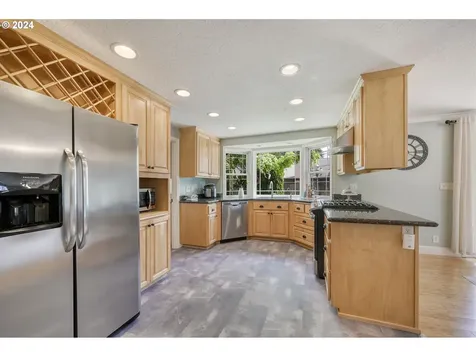 2645 Chuckanut Street Eugene OR 97408