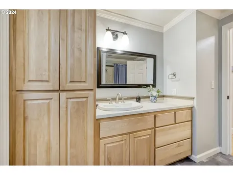 2645 Chuckanut Street Eugene OR 97408