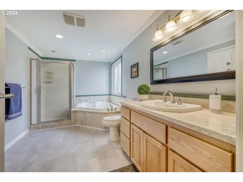 2645 Chuckanut Street Eugene OR 97408