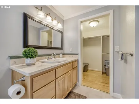 2645 Chuckanut Street Eugene OR 97408