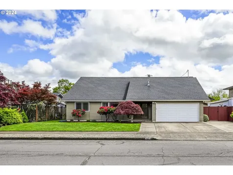 2645 Chuckanut Street Eugene OR 97408