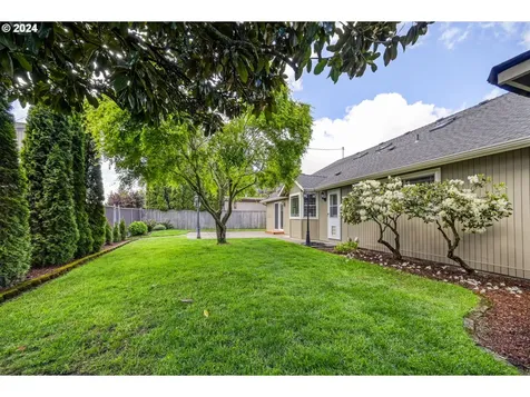 2645 Chuckanut Street Eugene OR 97408
