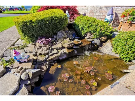 2133 Heather Way Woodburn OR 97071