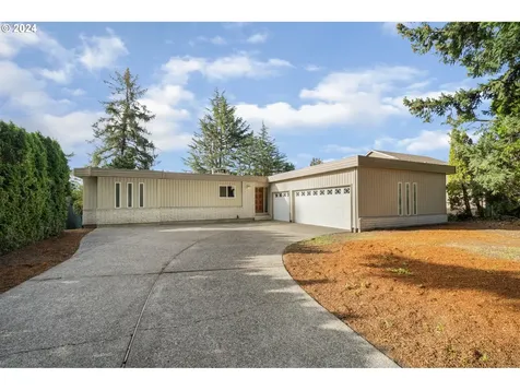 2480 NE 23rd Street Gresham OR 97030