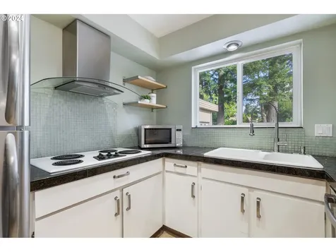 2480 NE 23rd Street Gresham OR 97030