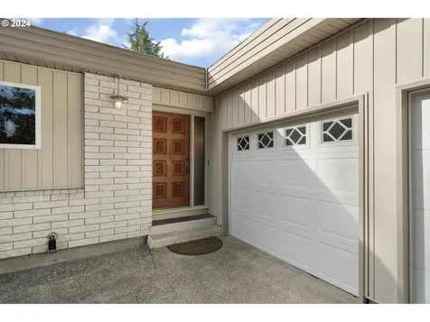 2480 NE 23rd Street Gresham OR 97030