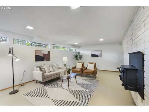2480 NE 23rd Street Gresham OR 97030