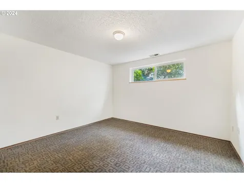 2480 NE 23rd Street Gresham OR 97030