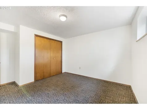 2480 NE 23rd Street Gresham OR 97030