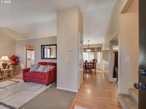 2725 SW Hope Circle Troutdale OR 97060