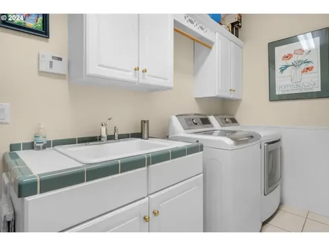 3041 Evergreen Drive Seaside OR 97138