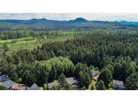 3041 Evergreen Drive Seaside OR 97138