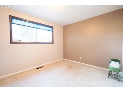 428 E Regis Street Stayton OR 97383