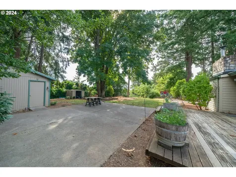 428 E Regis Street Stayton OR 97383
