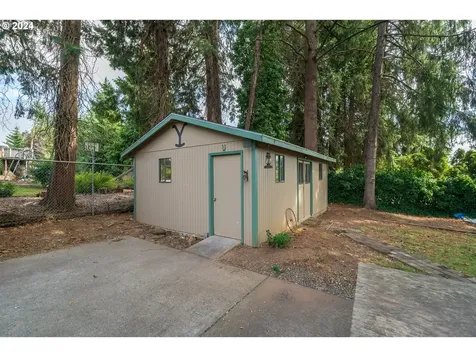 428 E Regis Street Stayton OR 97383