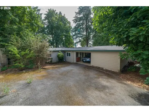 428 E Regis Street Stayton OR 97383