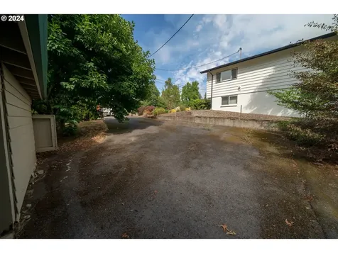 428 E Regis Street Stayton OR 97383