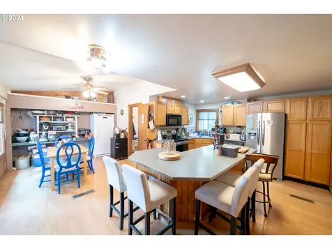 428 E Regis Street Stayton OR 97383