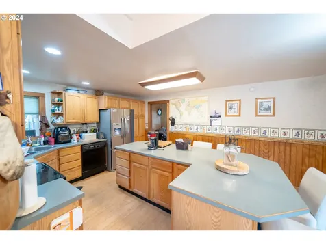 428 E Regis Street Stayton OR 97383