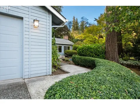 20216 NW Cedar Acres Drive Ridgefield WA 98642