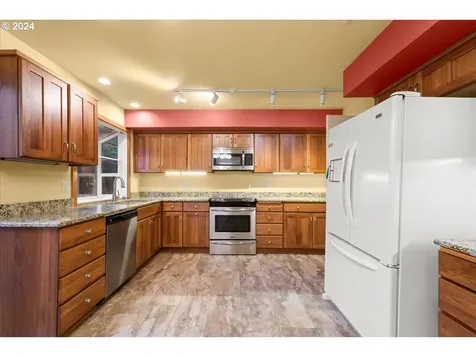 20216 NW Cedar Acres Drive Ridgefield WA 98642