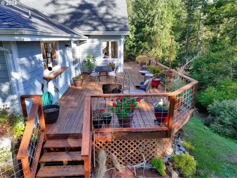 31647 Carolyn Lane Gold Beach OR 97444