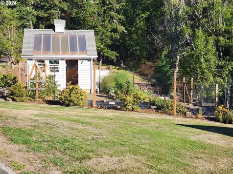 31647 Carolyn Lane Gold Beach OR 97444