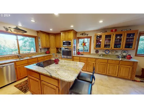 31647 Carolyn Lane Gold Beach OR 97444