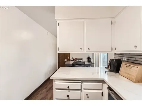 1006 Ne 173rd Avenue Portland OR 97230