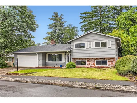 1006 Ne 173rd Avenue Portland OR 97230