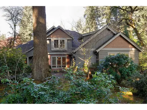 3485 Upper Drive Lake Oswego OR 97035