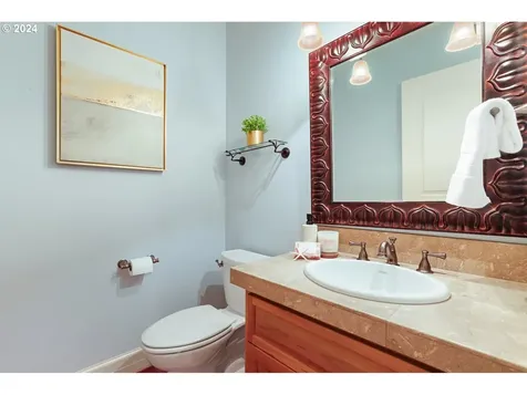 3485 Upper Drive Lake Oswego OR 97035
