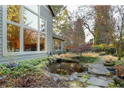 3485 Upper Drive Lake Oswego OR 97035