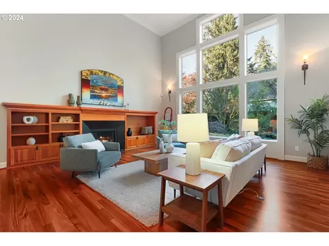 3485 Upper Drive Lake Oswego OR 97035