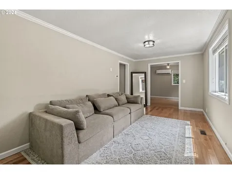 4729 Sw Buddington Street Portland OR 97219
