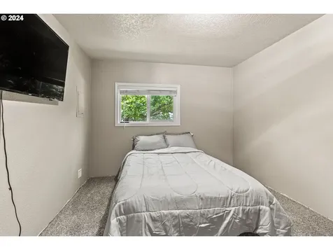 4729 Sw Buddington Street Portland OR 97219
