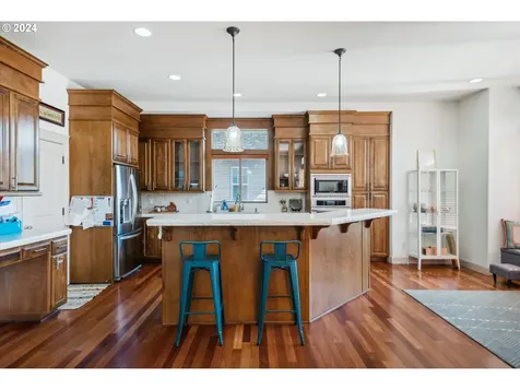 15262 SE Mia Court Clackamas OR 97015