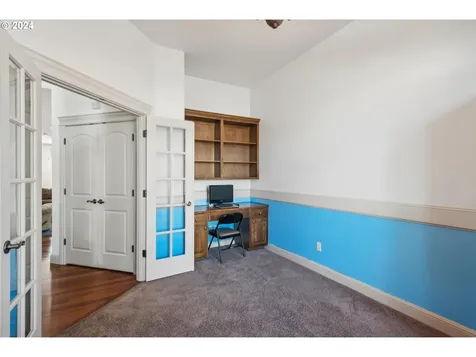 15262 SE Mia Court Clackamas OR 97015