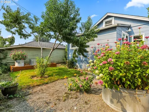 129 W 23rd Street Vancouver WA 98660